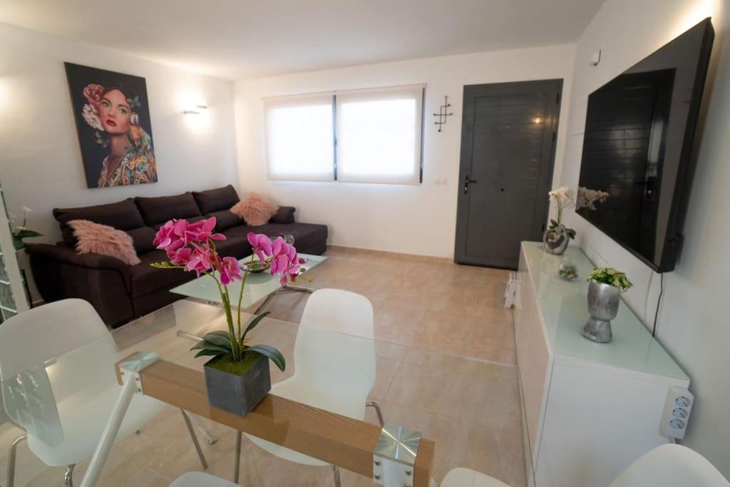 Casa Alfred, El Cotillo, Best One Beach To 150 M Wifi Fiber Exterior photo